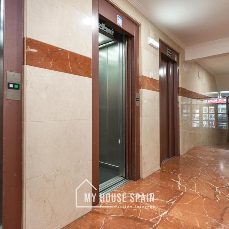 MyHouseSpain - Piso amplio en el centro de Gijón - Apartamento de 3 dormitorios - 26