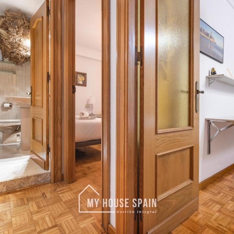 MyHouseSpain - Piso amplio en el centro de Gijón - Apartamento de 3 dormitorios - 15