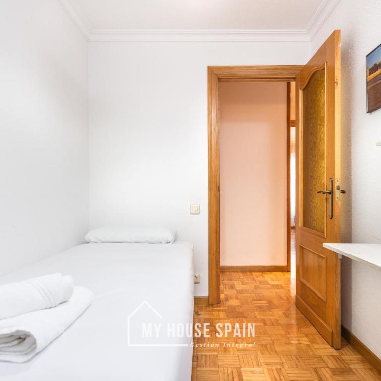 MyHouseSpain - Piso amplio en el centro de Gijón - Apartamento de 3 dormitorios - 24