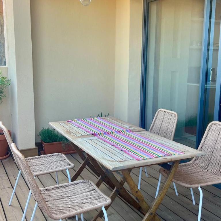 Magnifique appartement vue mer Hyeres - Two-Bedroom Apartment - 4