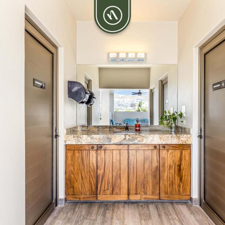 Centric Apt in Downtown - Rooftop Pool - Terrace - Casa - 10