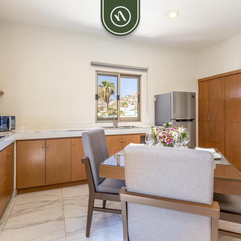 Centric Apt in Downtown - Rooftop Pool - Terrace - Casa - 14