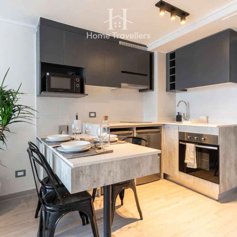 HT Centrico depto con estacionamiento 3PAX - Apartamento - 3