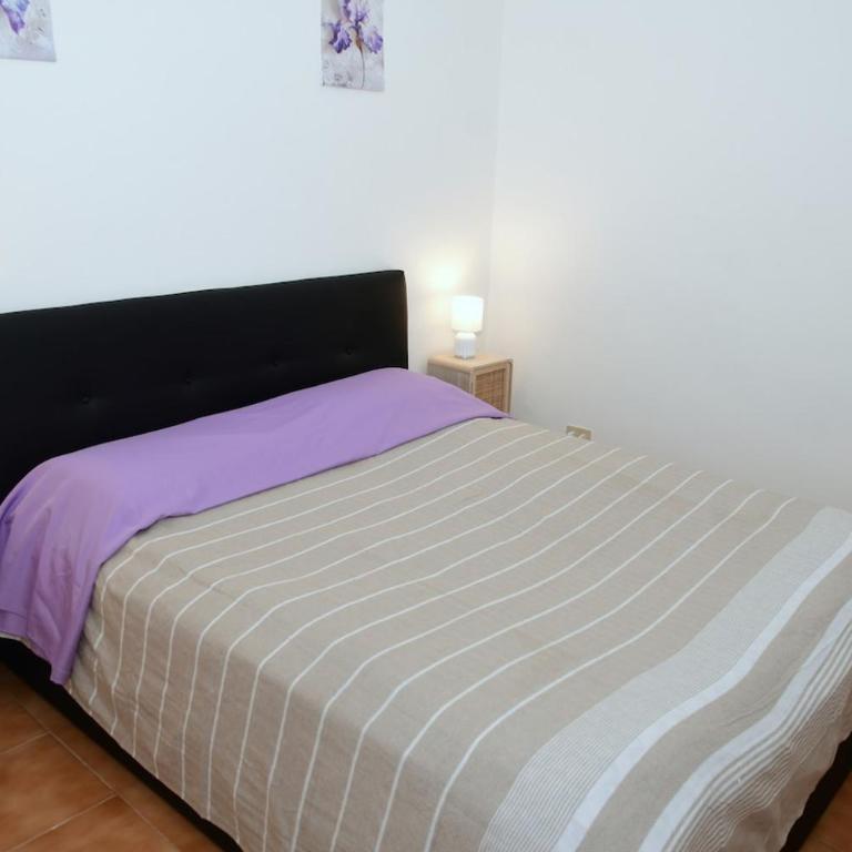 Casa Iris - Appartamento con 2 Camere da Letto - 10