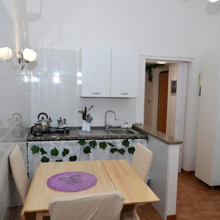 Casa Iris - Appartamento con 2 Camere da Letto - 13