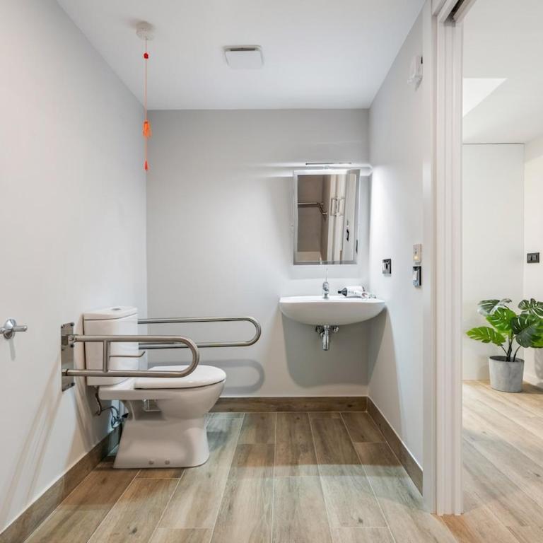 Accessible flat near the Toledo Bridge - 1A - One-Bedroom Apartment - 16