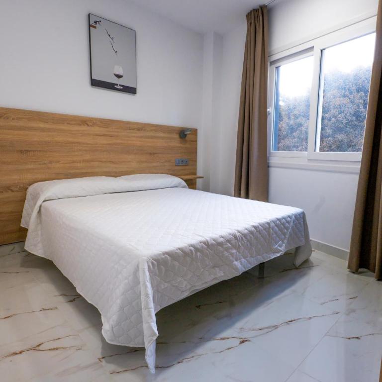 Hotel Nogalera - Habitación Estándar - 1 cama grande - 1