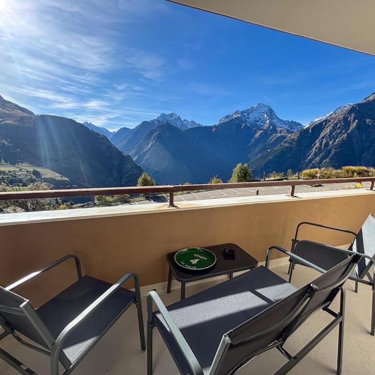 Cozy cocoon with breathtaking view and covered parking - Apartment mit 1 Schlafzimmer - 1