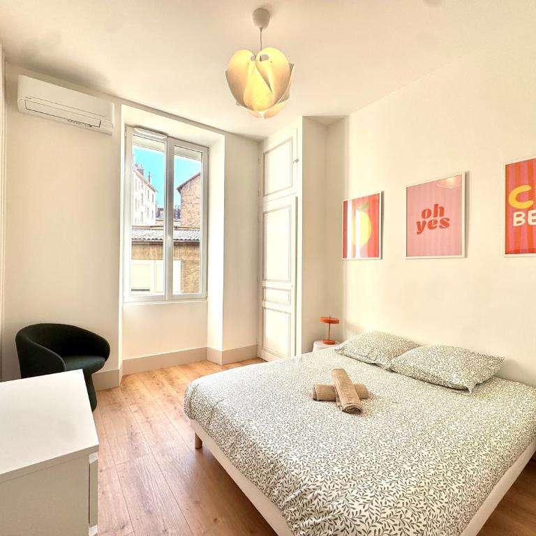 Le Porte de France, 6 pers, 300 m gare, Climatisation - Two-Bedroom Apartment - 6
