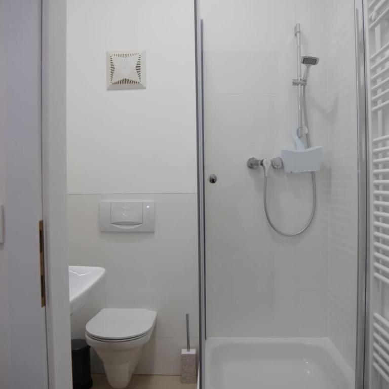 Quiet design apartment with free parking - Appartamento con 1 Camera da Letto - 9