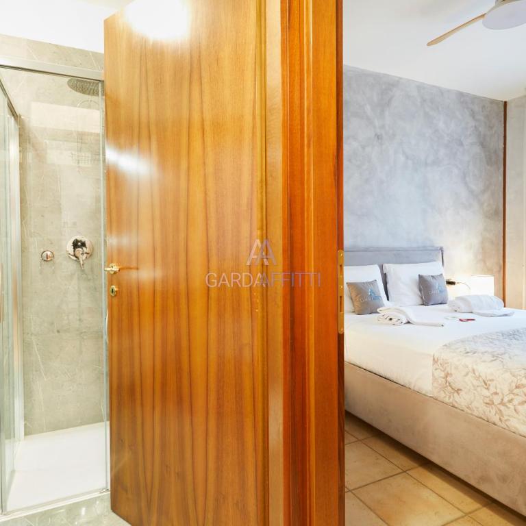 Ambra Apt - Accesso a 3 piscine a 200m dal Lago - Appartamento su 2 Livelli - 16