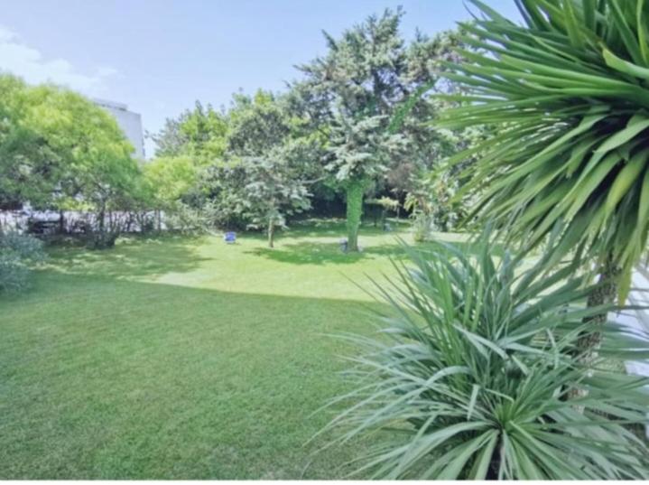 Excelente apartamento Chesterfield - Three-Bedroom Apartment - 22