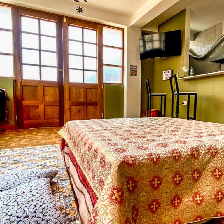 Aqui y Ahora - 4-Bed Mixed Dormitory Room - 11