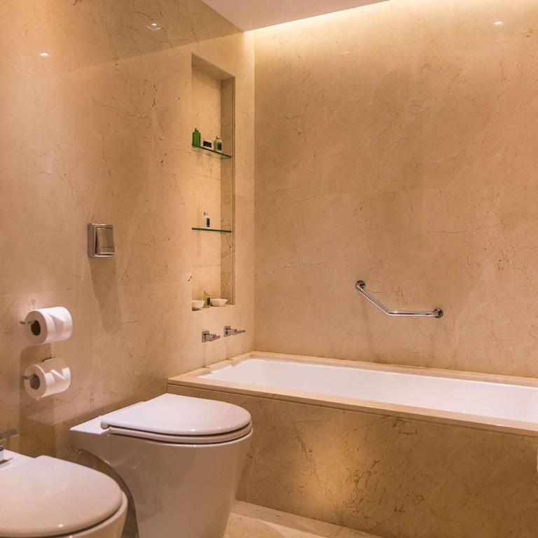 Palladio Hotel Buenos Aires - MGallery Collection - Habitación Executive con balcón - Cama extragrande - 10