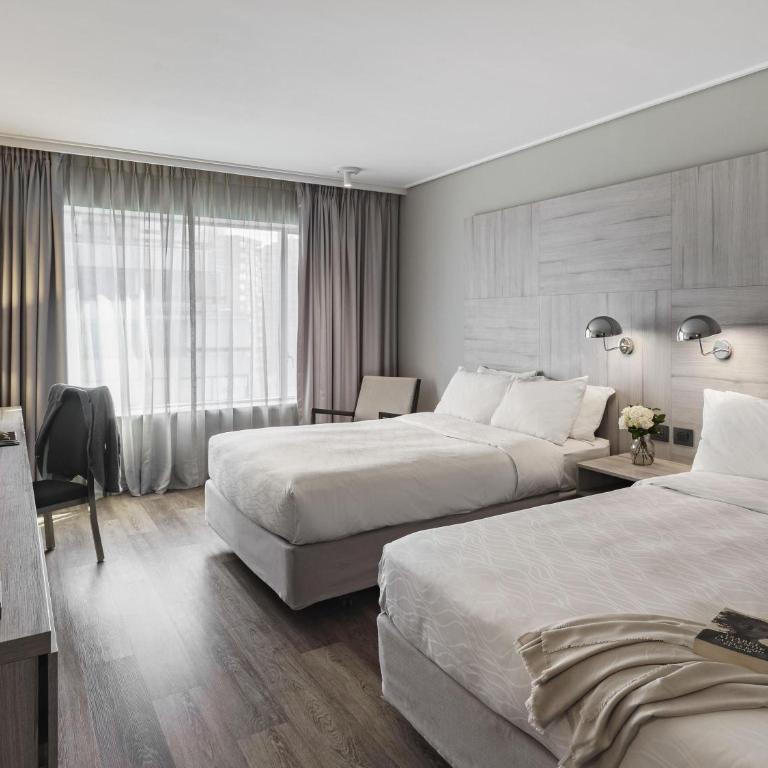 Pullman Santiago Vitacura - Habitación Doble Superior con 2 camas grandes - 4