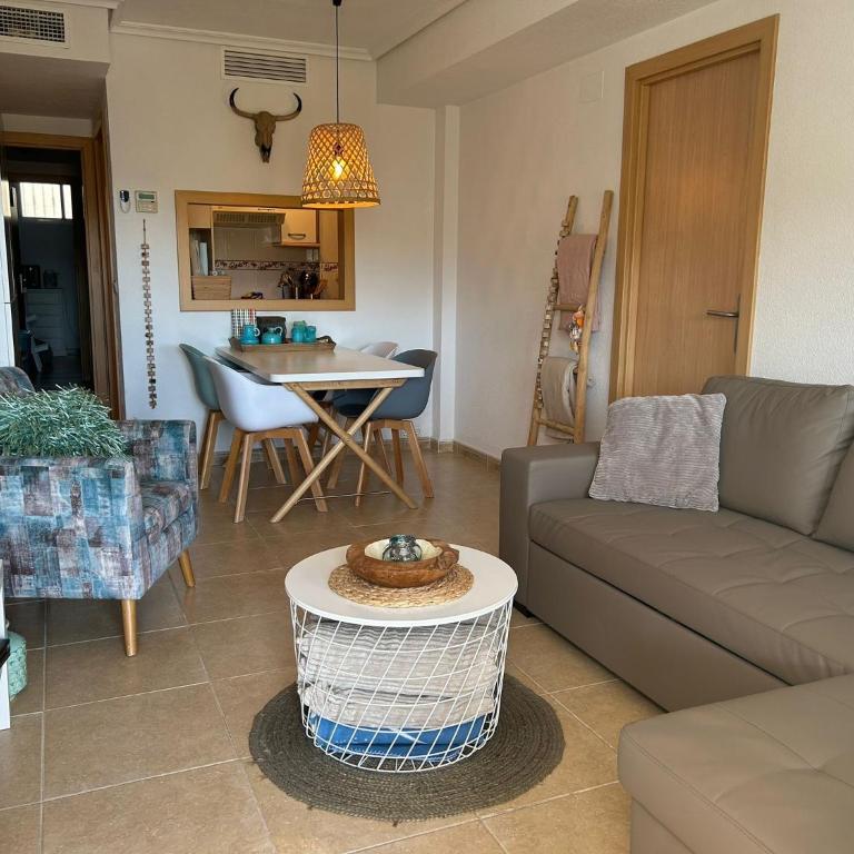 Chameleon Beachfront Ibiza Style - Apartamento de 2 dormitorios con terraza y vistas al mar - 3