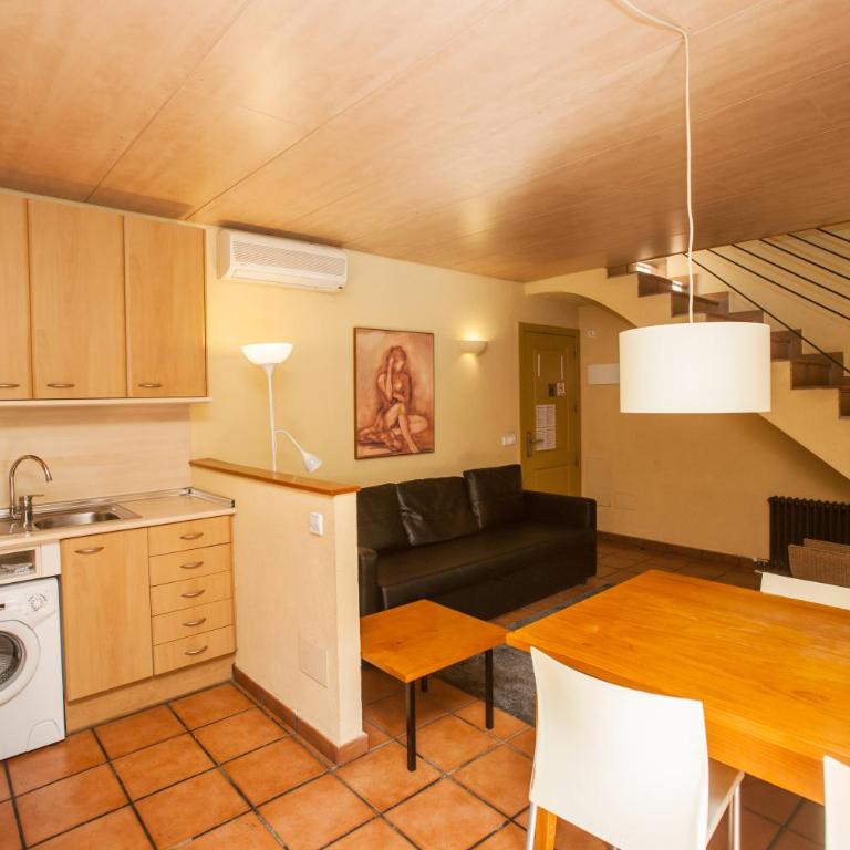 PELEGRÍ - ONYARAPARTMENT's COM - Apartamento - 2 niveles - 4