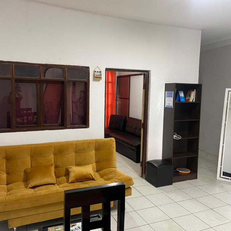 Hogar Familiar con Encanto, Espacioso y con balcon! - Two-Bedroom Apartment with Balcony - 8