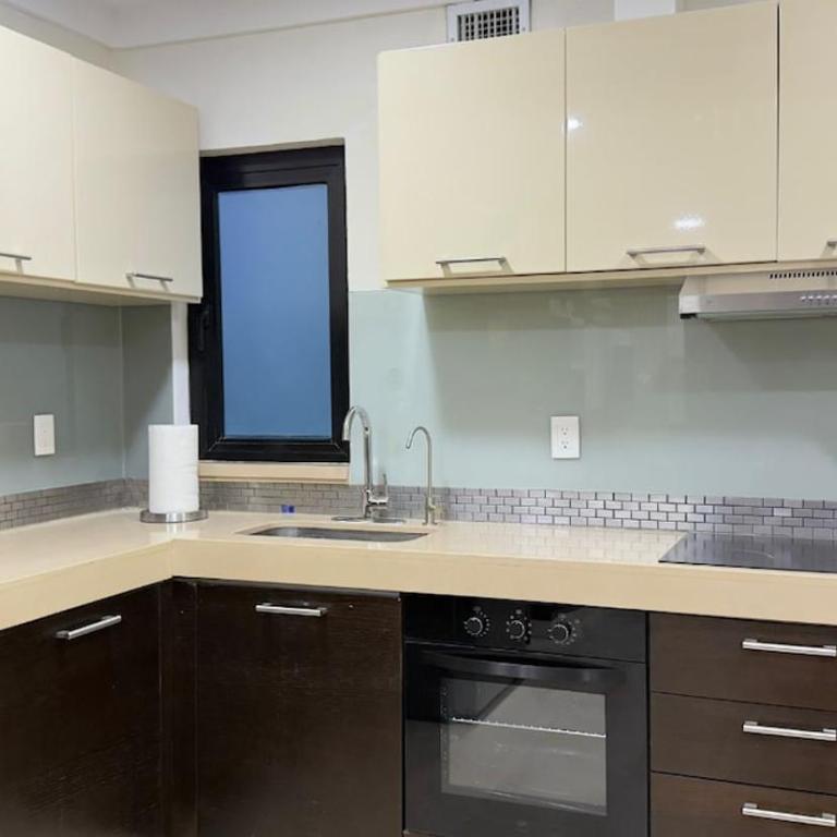 Big & Luxury 2 Bedroom Condo on 5th Ave, King Bed, 2 Baths, Steps from the beach - Two-Bedroom Apartment with Private Pool - 10