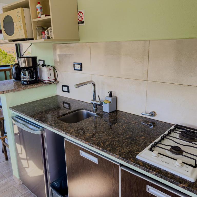Cuesta de las Piedras - Queen Suite with Spa Bath - 3