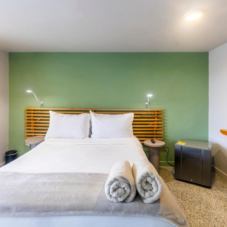 Cabaña familiar BANIA con vista del embalse al lado de la piedra - Seven-Bedroom House - 13