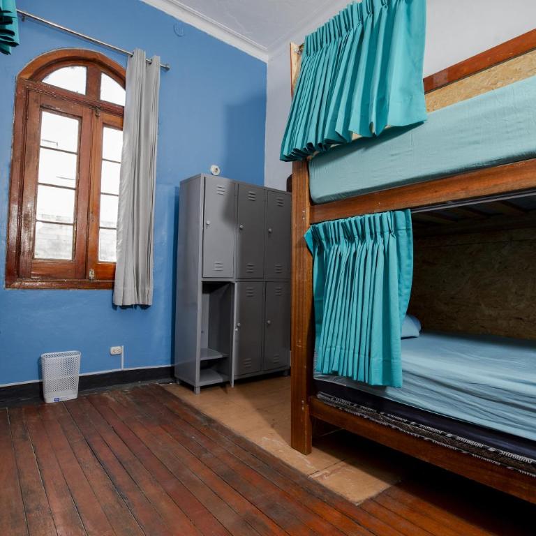 Econunay Hostels - Cama en habitación compartida de 6 camas - 1