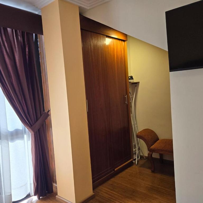 HilltopBellavista suite two - Two-Bedroom Apartment - 10