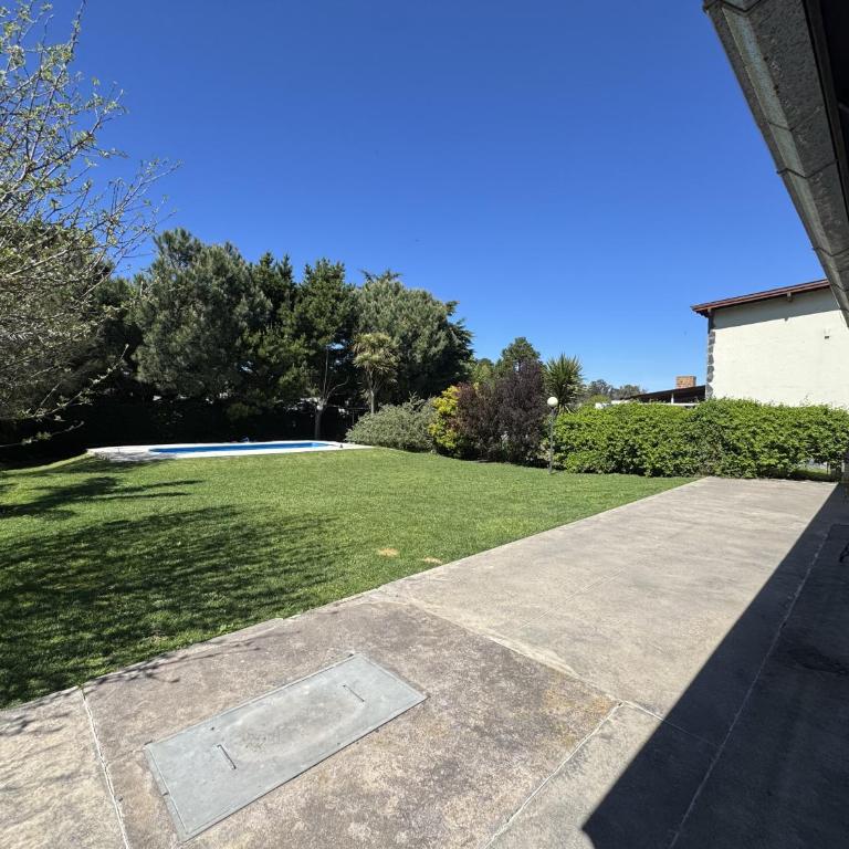 Casa Lujan - Casa en Acantilados con Pileta y Parrilla para 4 PAX - Hola Sur - Casa de 2 dormitorios - 2