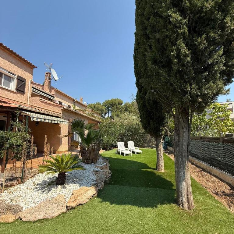 Family Apartment by the Sea with Garden - Maison de Vacances - 2