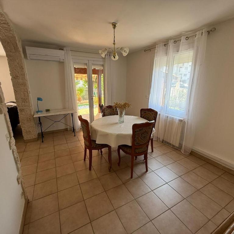 Family Apartment by the Sea with Garden - Maison de Vacances - 6