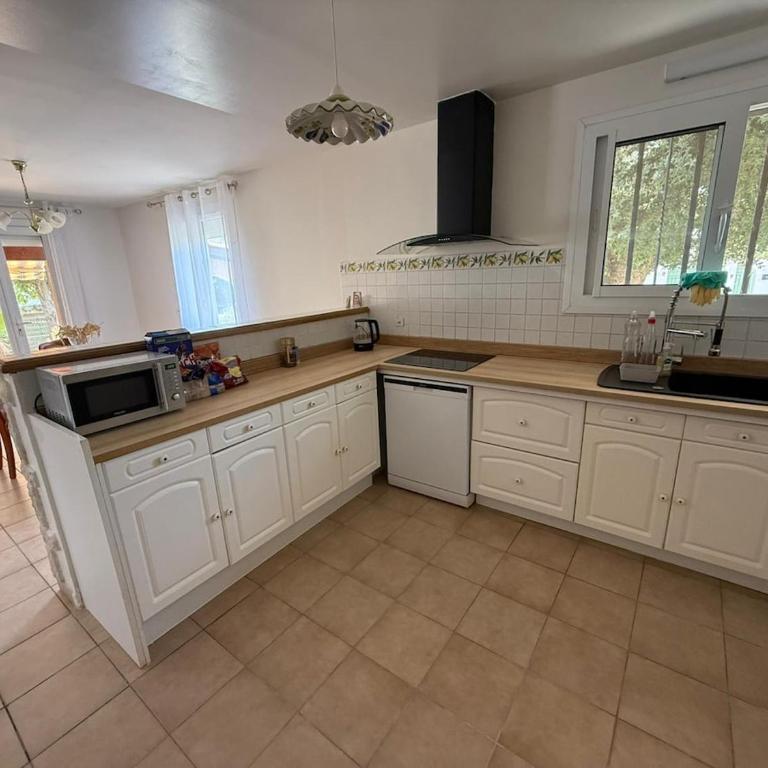 Family Apartment by the Sea with Garden - Maison de Vacances - 7