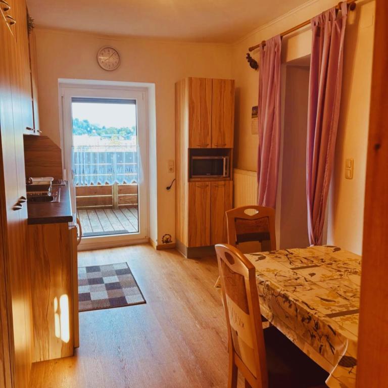 Bergblick Apartments - Natur & Panorama in Bad Ischl - Apartment mit 1 Schlafzimmer - 1
