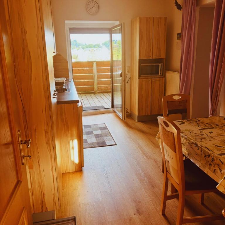 Bergblick Apartments - Natur & Panorama in Bad Ischl - Apartment mit 1 Schlafzimmer - 5