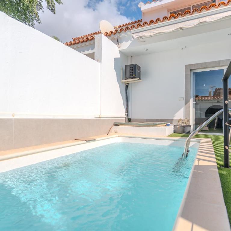 Villa Vinidum Climated Pool,Jacuzzi,Movietheather - Villa - 51