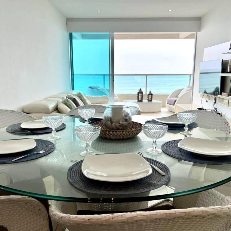 Beach front Ocean view, pool Family Apt Salinas - Apartment - 14