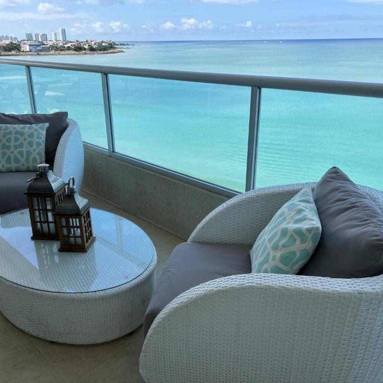 Beach front Ocean view, pool Family Apt Salinas - Apartment - 42