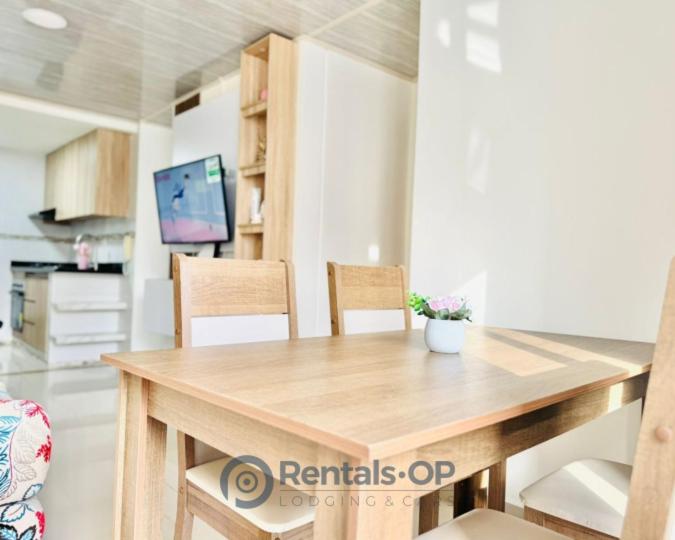 RentalsOP BO01 Acogedor apto para familias a 5 min de playa - Three-Bedroom Apartment - 4