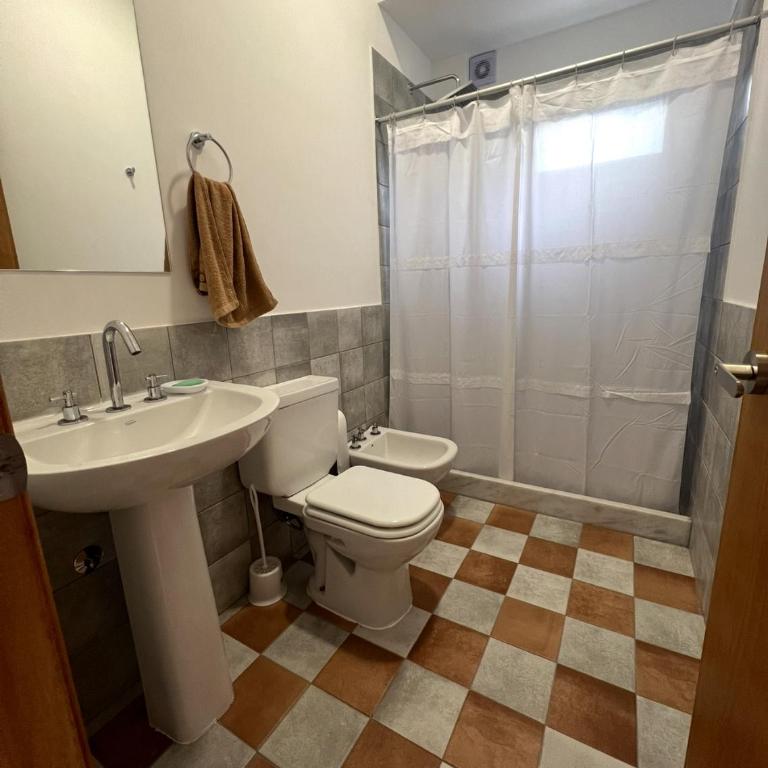 Diez Pinos - Cama en habitación compartida mixta de 4 camas - 6