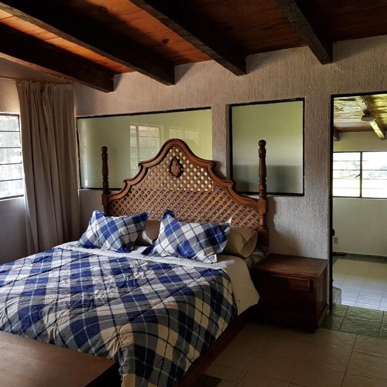 Casa Grande, Casita, Gran Jardín, Juegos para 19 personas en el Pueblo - Casa de 8 dormitorios - 17