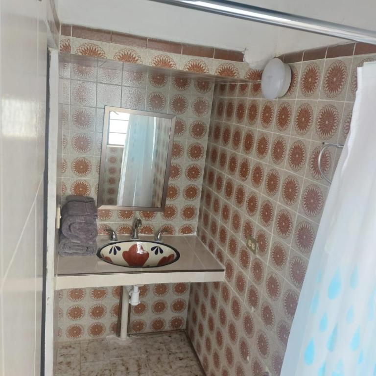 Casa Grande, Casita, Gran Jardín, Juegos para 19 personas en el Pueblo - Casa de 8 dormitorios - 25