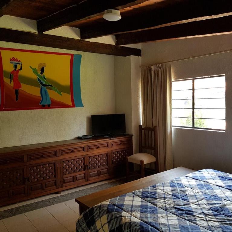 Casa Grande, Casita, Gran Jardín, Juegos para 19 personas en el Pueblo - Casa de 8 dormitorios - 18