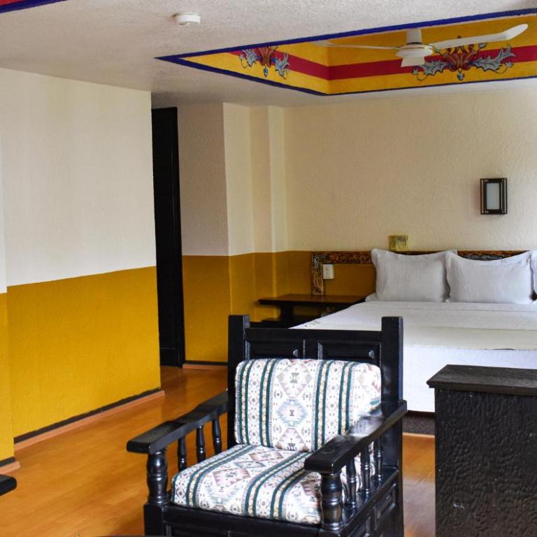 Hotel Benedicta - Habitación Superior con cama extragrande - 1