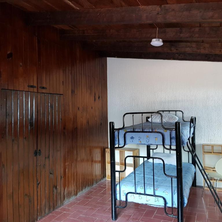 Casa Grande, Casita, Gran Jardín, Juegos para 19 personas en el Pueblo - Casa de 8 dormitorios - 29