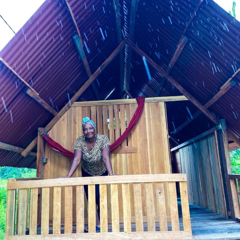 Posada Brisas del Cachcal - Habitación con cama grande y vistas al mar - 1