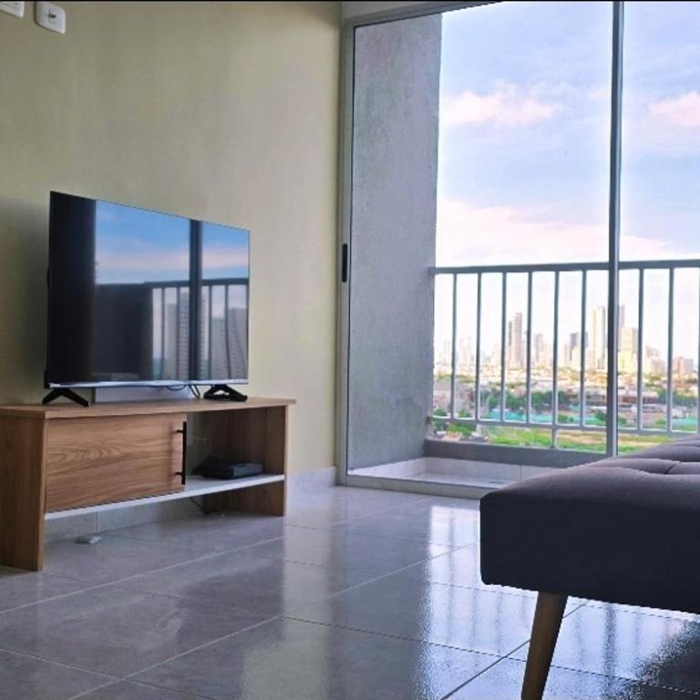 Hermoso apartamento cerca a las playas de Marbella - Three-Bedroom Apartment - 6
