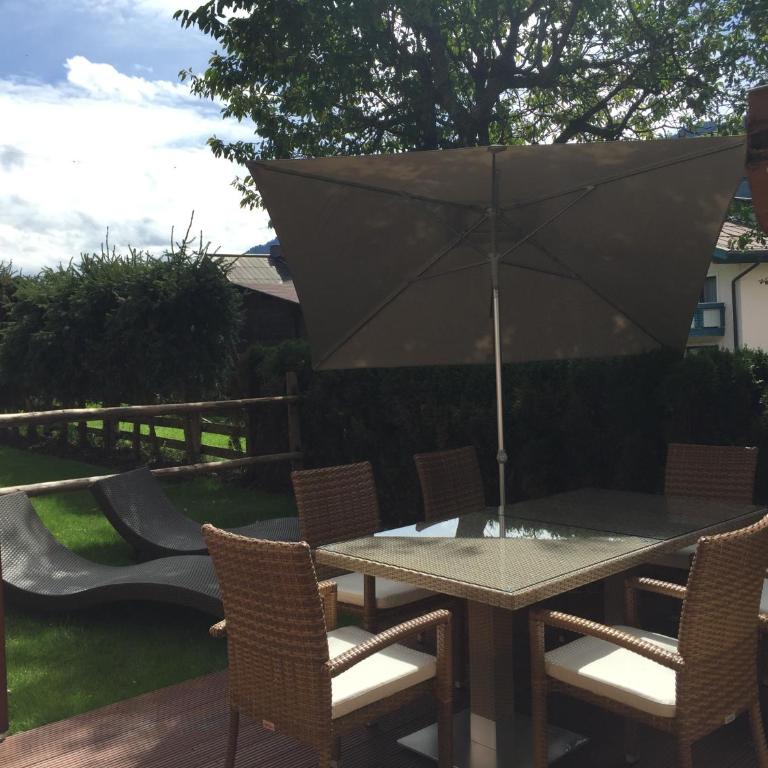 Appartementhaus Brunnenhof - Apartment mit 1 Schlafzimmer und Balkon - 10