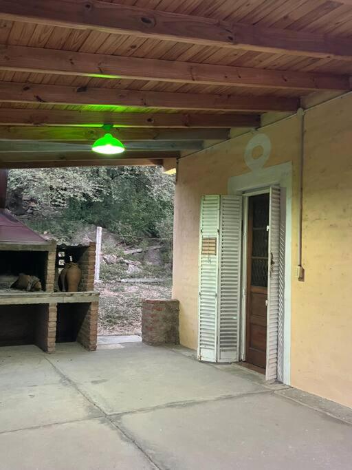 Nature's Peace: Cozy Cabin for 4 Near River - Standard Villa - 68