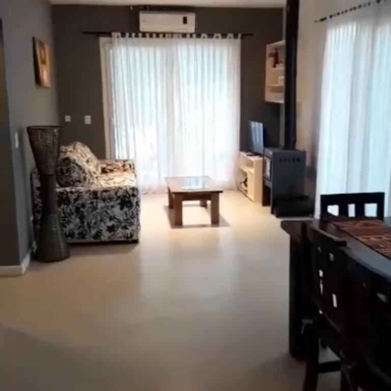 Casa 3 ambientes - 110m2- Tierra Santa Mar Azul - Apartamento de 2 dormitorios - 12