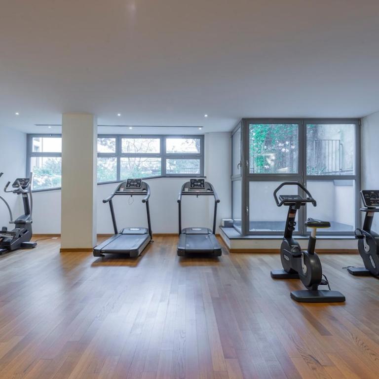 B Home - Elegant Apt with Terrace & Gym - Appartamento con 2 Camere da Letto - 17