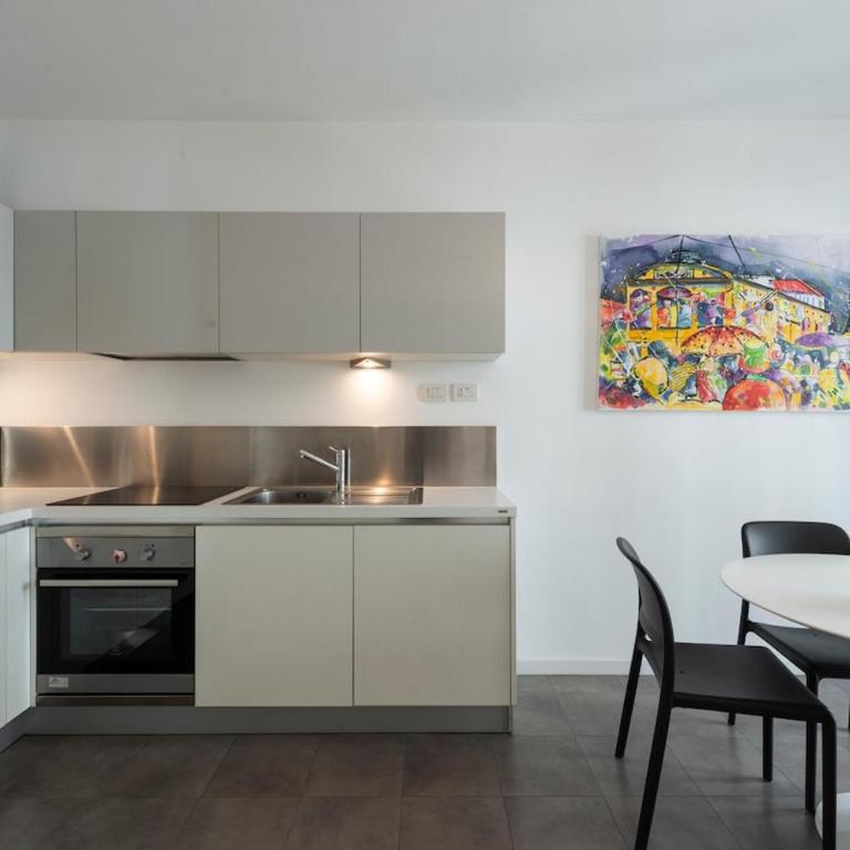 B Home - Elegant Apt with Terrace & Gym - Appartamento con 2 Camere da Letto - 20